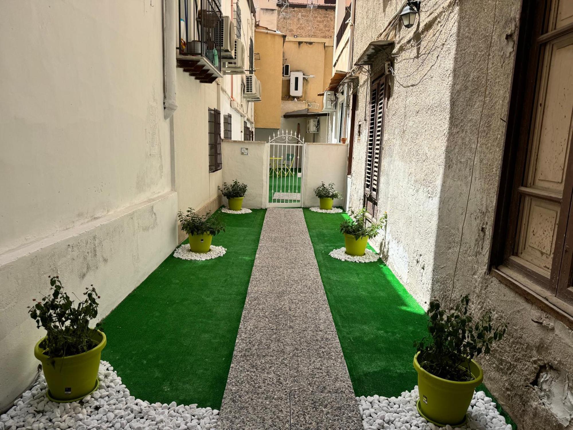 Ballar'Home - Casa Sbriju' Palermo Zewnętrze zdjęcie